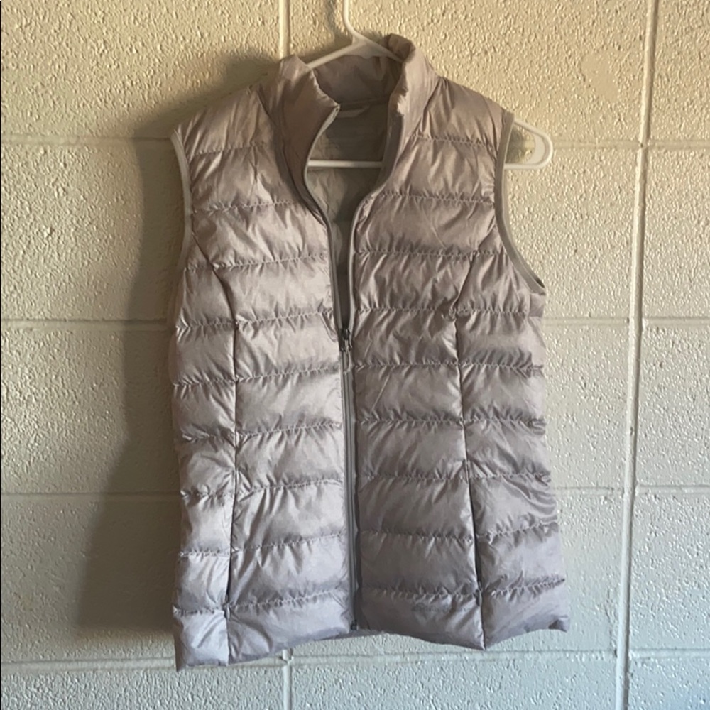 Eddie Bauer light grey vest